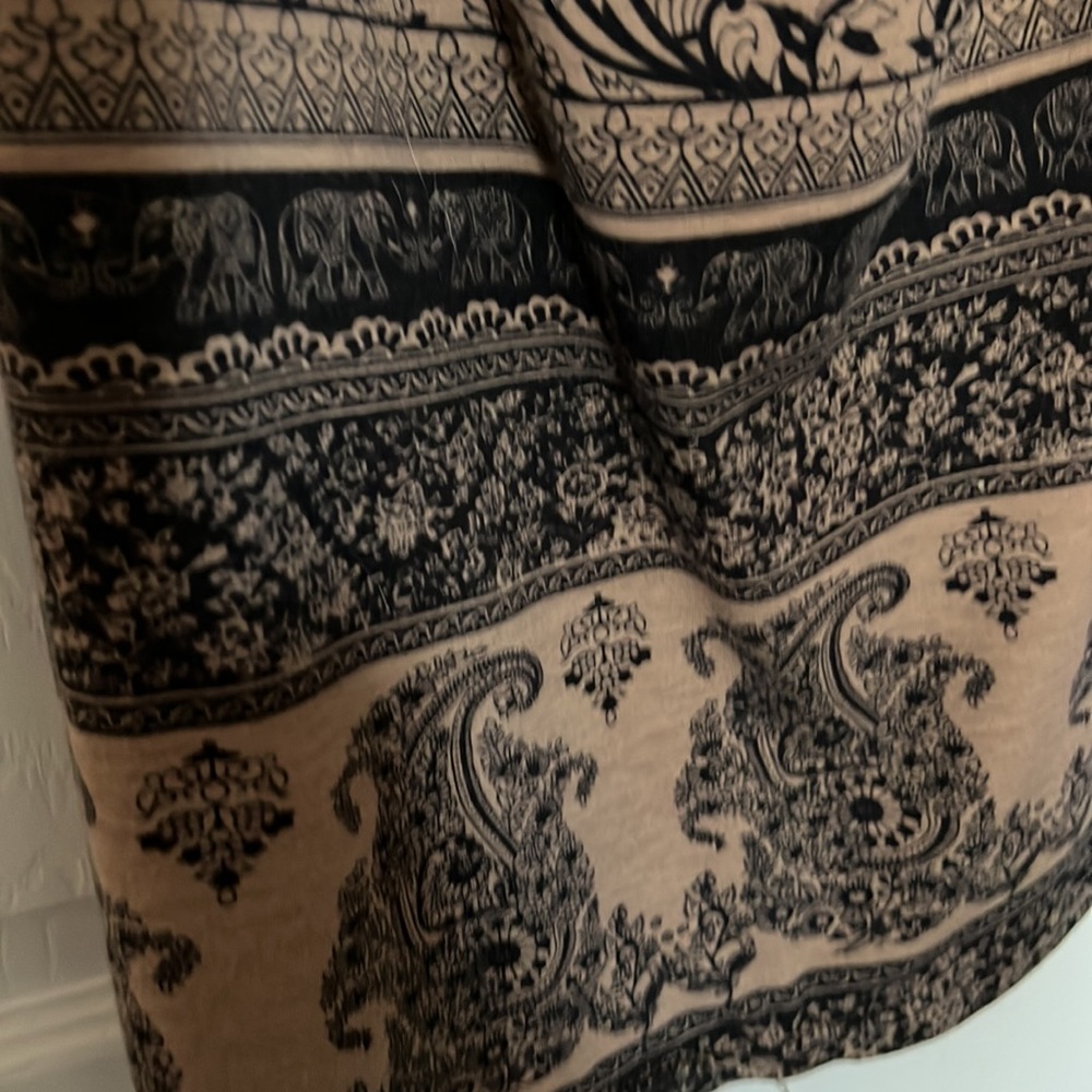 Dress - Picture 3 of 6